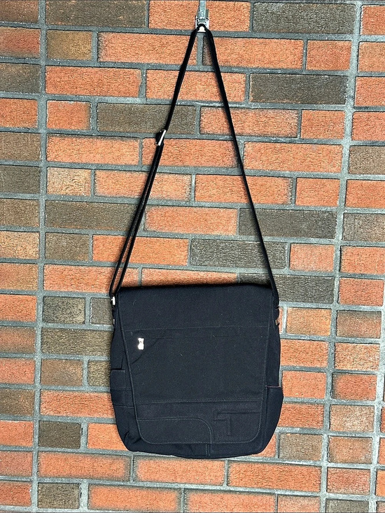 Tumi Handbags - TUMI T-Tech Messenger Bag Black Crossbody Bag